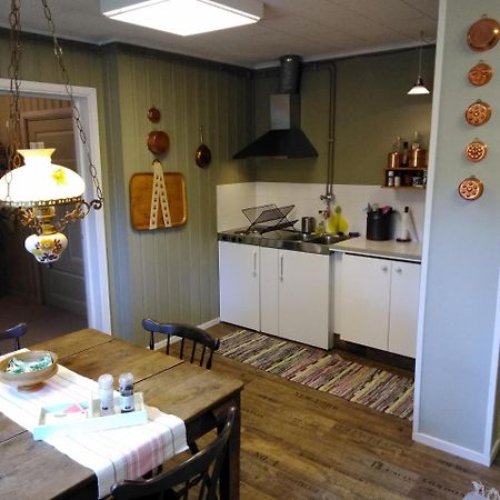 Sunny Hill Cottage Bergvik Bagian luar foto