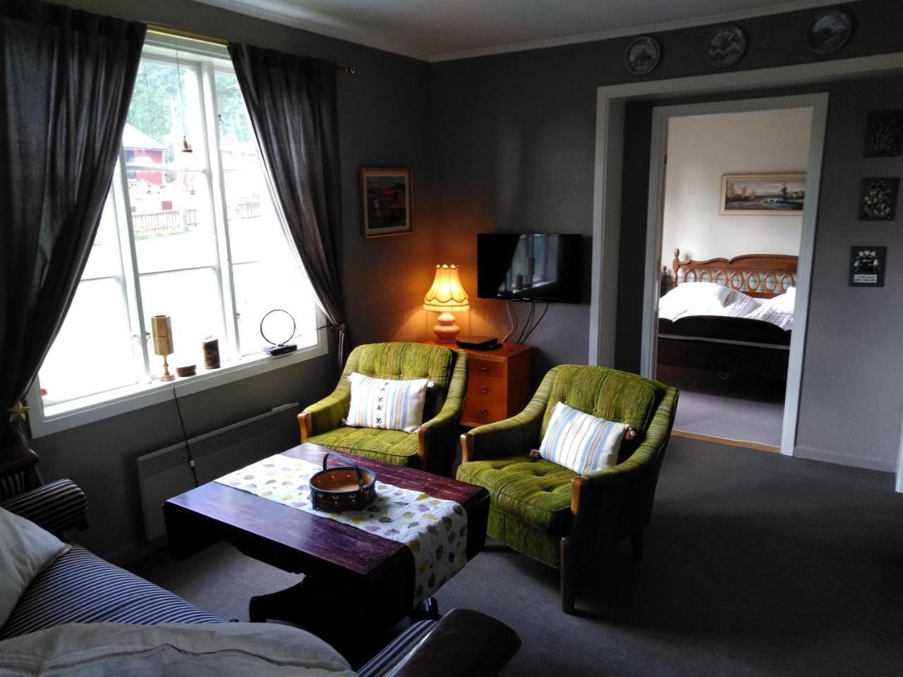 Sunny Hill Cottage Bergvik Bagian luar foto