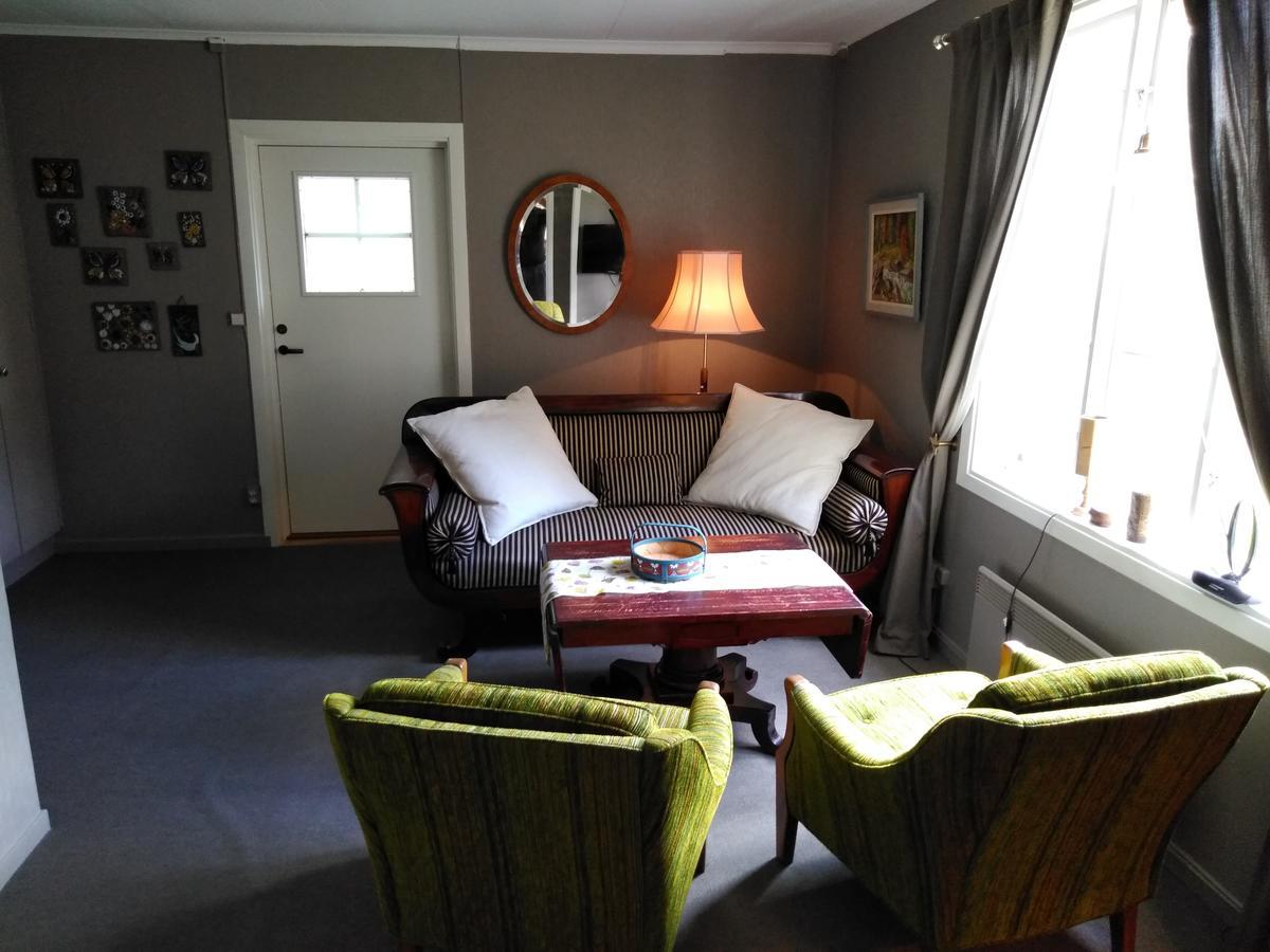 Sunny Hill Cottage Bergvik Bagian luar foto